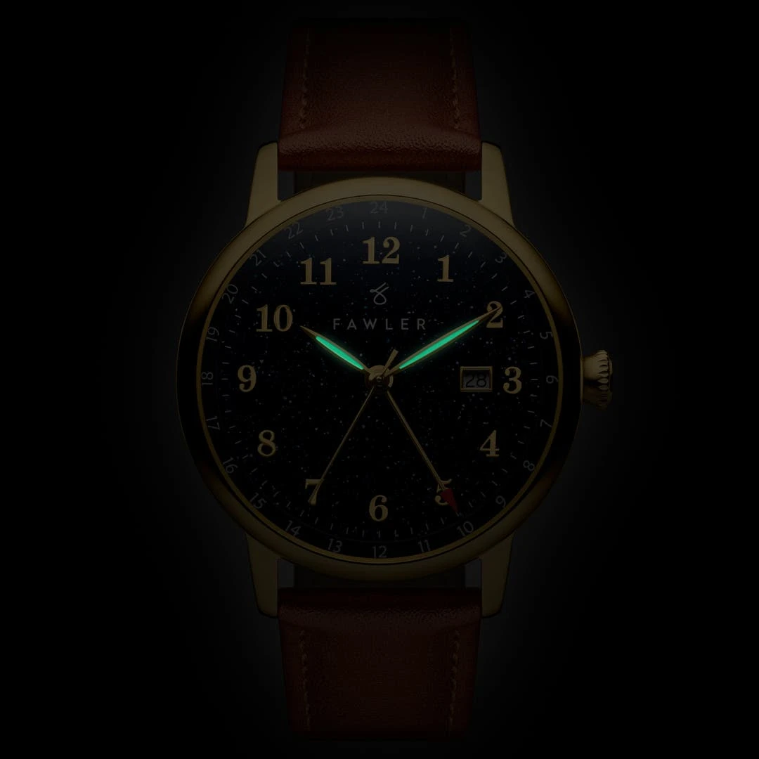 Fawler Night Sky | Montre GMT En Acier Doré à Cadran Orné D'aventurine 4 Fawler Night Sky | Montre GMT En Acier Doré à Cadran Orné D'aventurine – Image 2
