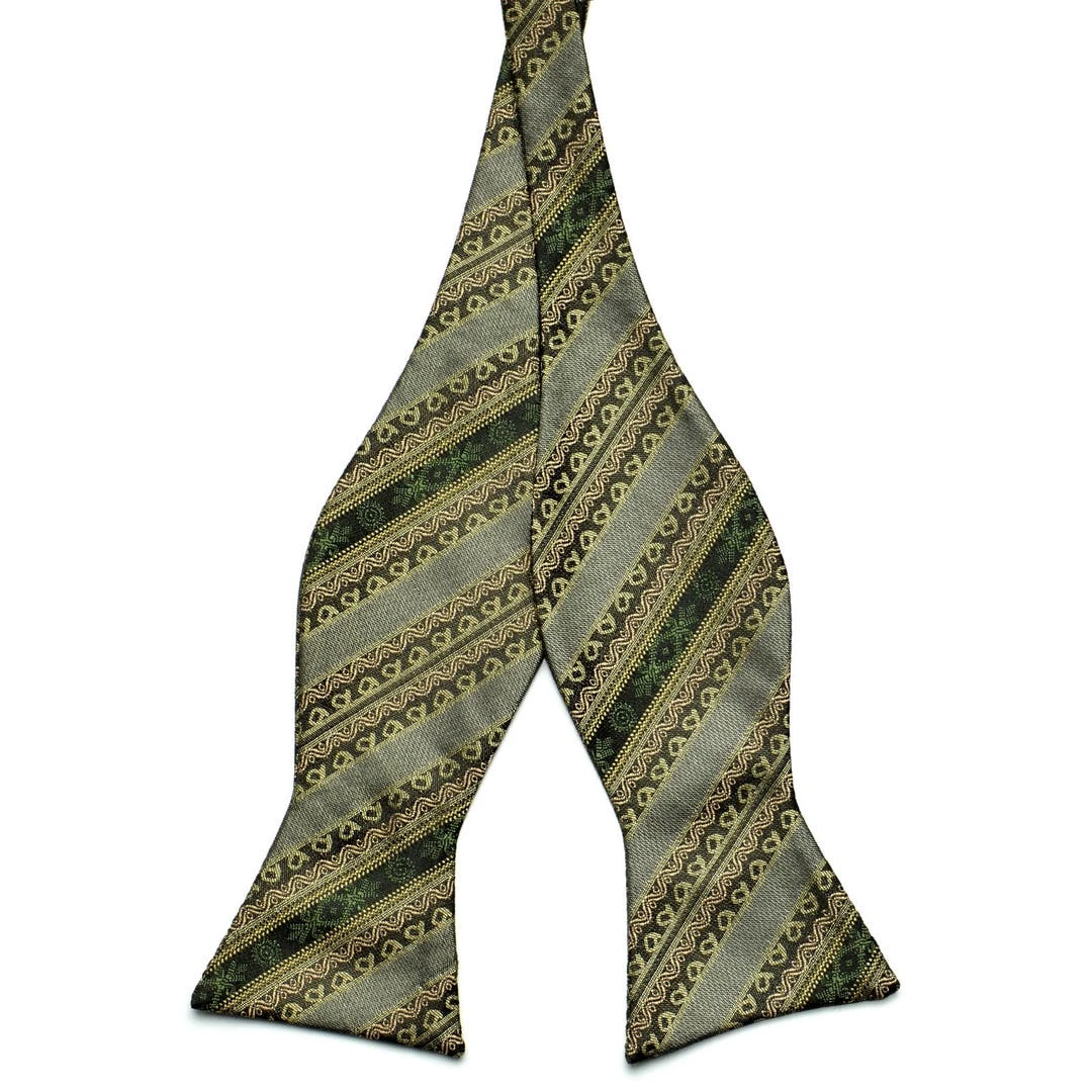 Tailor Toki Noeud Papillon à Nouer Motif Vert 3 Tailor Toki Noeud Papillon à Nouer Motif Vert