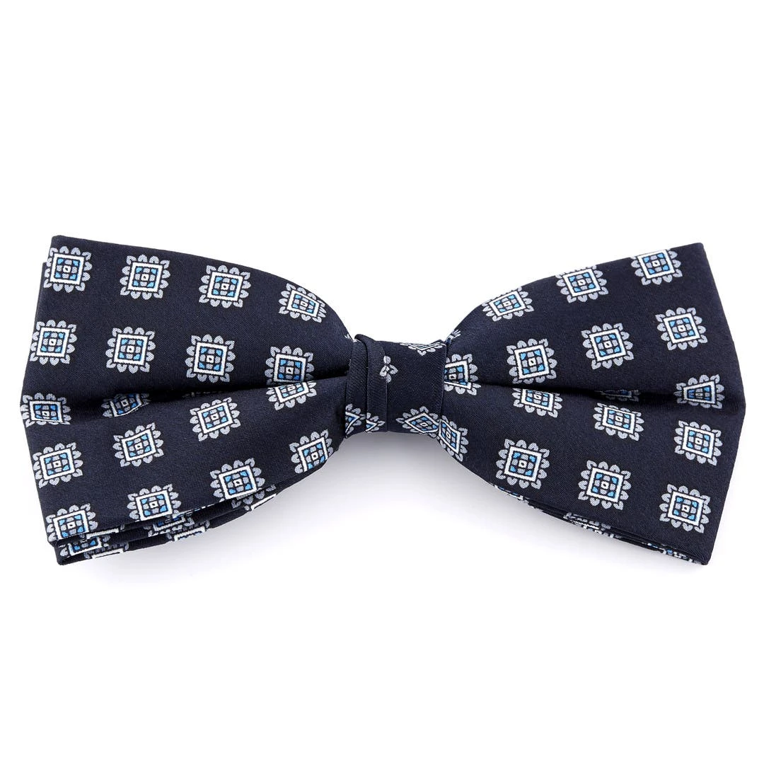 Tailor Toki Noeud Papillon Prénoué En Soie Bleu Marine à Motif Géométrique 3 Tailor Toki Noeud Papillon Prénoué En Soie Bleu Marine à Motif Géométrique