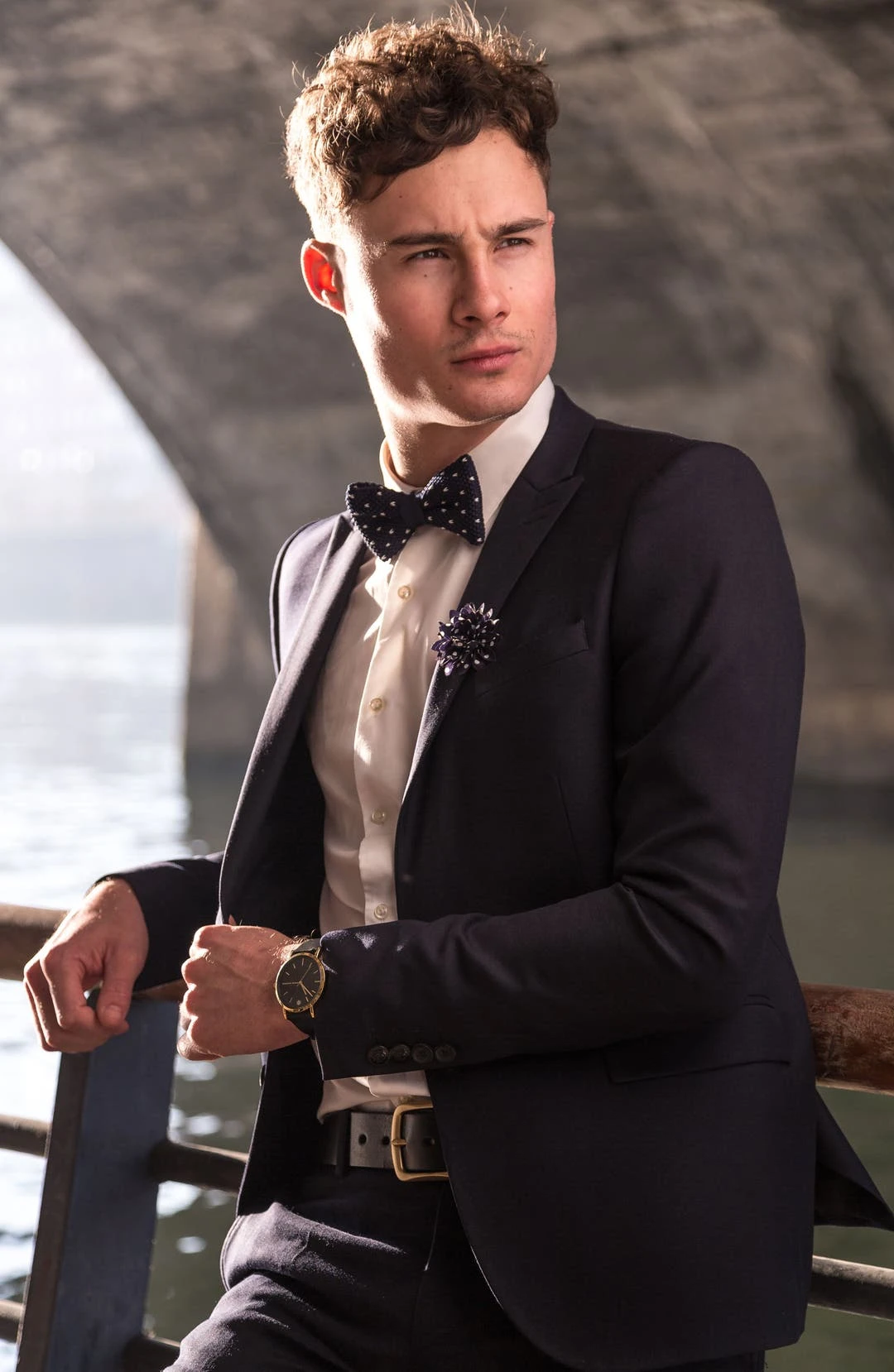 Tailor Toki Nœud Papillon Tricoté à Pois Bleu Et Blanc 7 Tailor Toki Nœud Papillon Tricoté à Pois Bleu Et Blanc – Image 5