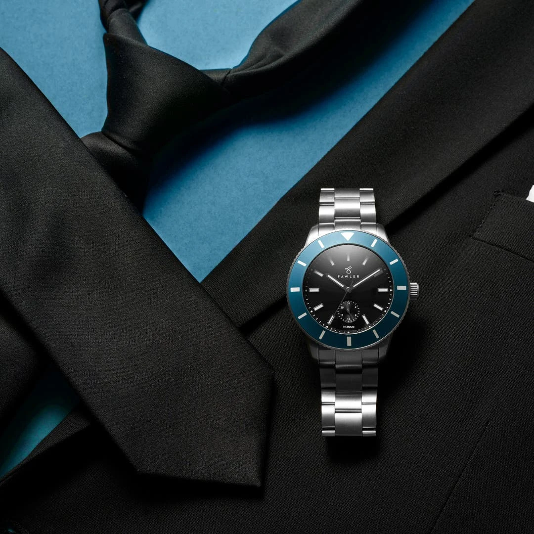 Fawler Makalu | Montre De Plongée En Titane Brossé Avec Lunette Bleue 6 Fawler Makalu | Montre De Plongée En Titane Brossé Avec Lunette Bleue – Image 4