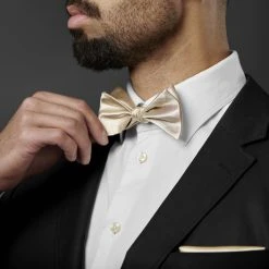 Trendhim Noeud Papillon à Nouer Uni Champagne Brillant 11 Trendhim Noeud Papillon à Nouer Uni Champagne Brillant -Trendhim en ligne rel megashoot bow ties 12565 4 1