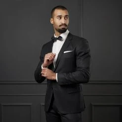 Trendhim Noeud Papillon Pointu Uni Noir Brillant 10 Trendhim Noeud Papillon Pointu Uni Noir Brillant -Trendhim en ligne rel megashoot bow ties 12910 1