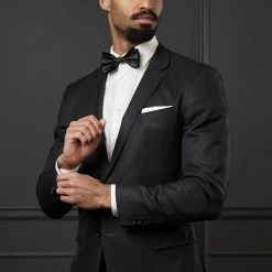 Trendhim Noeud Papillon à Nouer Uni Noir Brillant 11 Trendhim Noeud Papillon à Nouer Uni Noir Brillant -Trendhim en ligne rel megashoot bow ties 12910 1 1