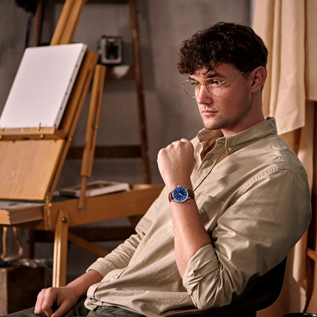 Fawler Paz | Montre Habillée Bleue à Une Seule Aiguille En Acier Inoxydable 6 Fawler Paz | Montre Habillée Bleue à Une Seule Aiguille En Acier Inoxydable – Image 4