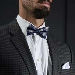 Tailor Toki Noeud Papillon Bleu Foncé Motif Fleurs 9 Tailor Toki Noeud Papillon Bleu Foncé Motif Fleurs -Trendhim en ligne rst megashoot bow ties 9241 2