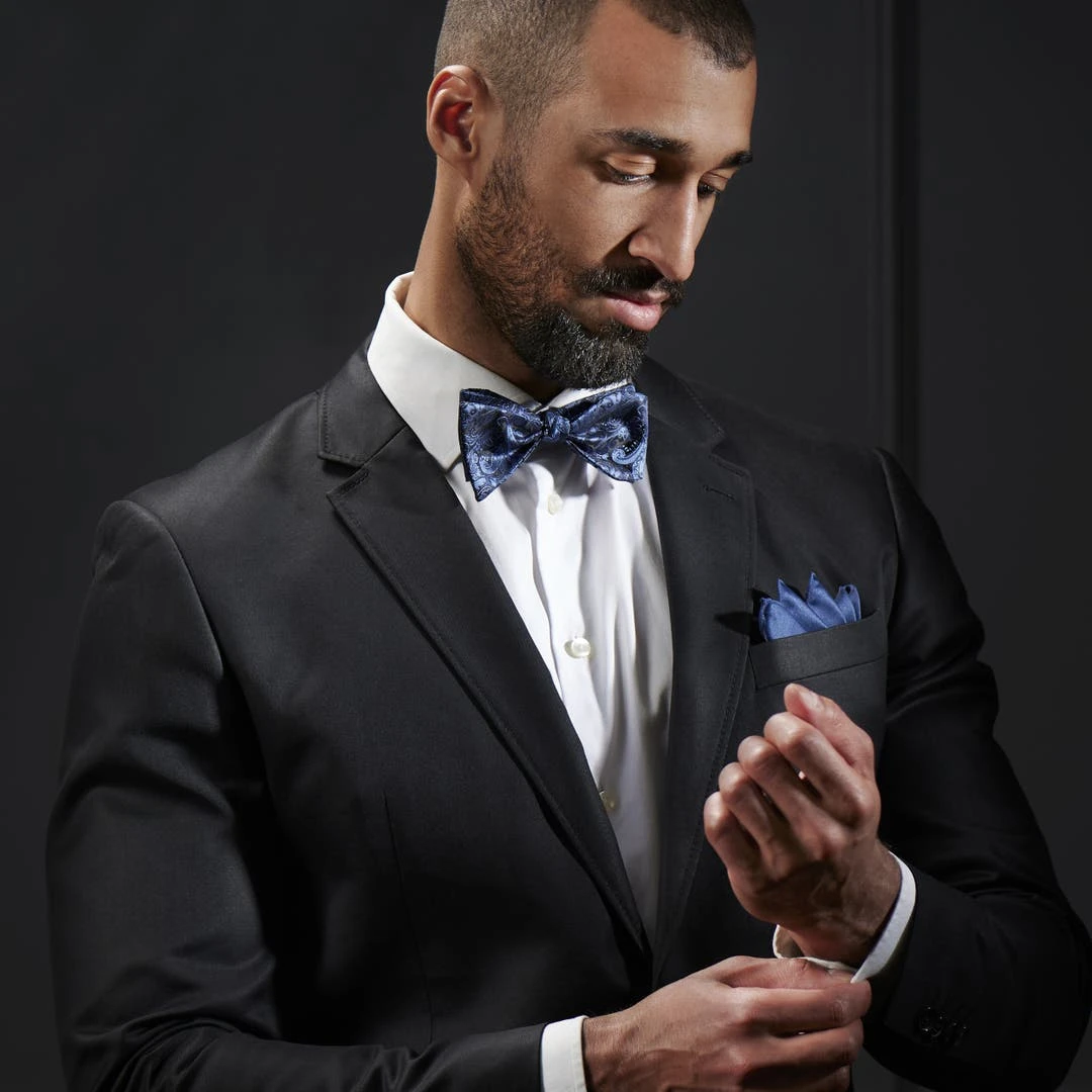 Tailor Toki Noeud Papillon Motif Cachemire Marine & Bleu 6 Tailor Toki Noeud Papillon Motif Cachemire Marine & Bleu – Image 4