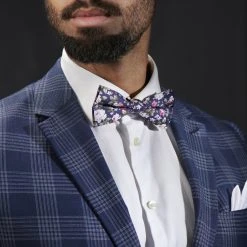 Bohemian Revolt Noeud Papillon Floral Bleu Foncé 10 Bohemian Revolt Noeud Papillon Floral Bleu Foncé -Trendhim en ligne rst megashoot bowties 12996 2
