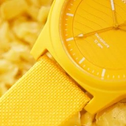 Waykins Recapture | Montre Jaune En Matériaux Recyclés 11 Waykins Recapture | Montre Jaune En Matériaux Recyclés -Trendhim en ligne wa rst recapture recycled watch omhu novaverzija